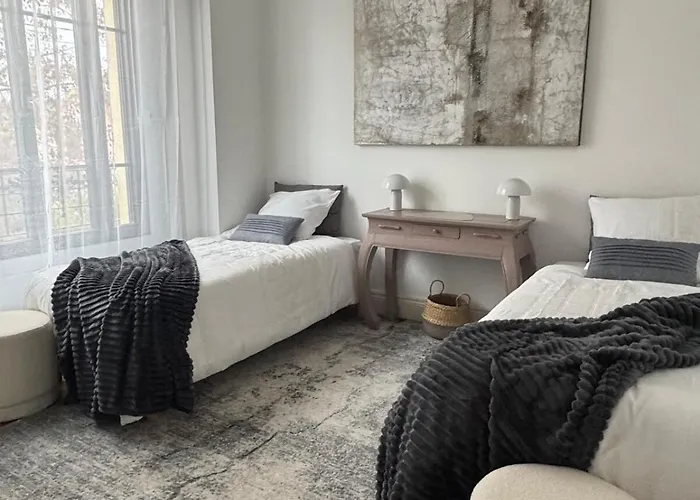 L'horizon Troyen, Maison De Caractere